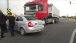 Aksaray´da otomobil ile tır´ın çarpıştığı kazada 1 kişi yaralandı.